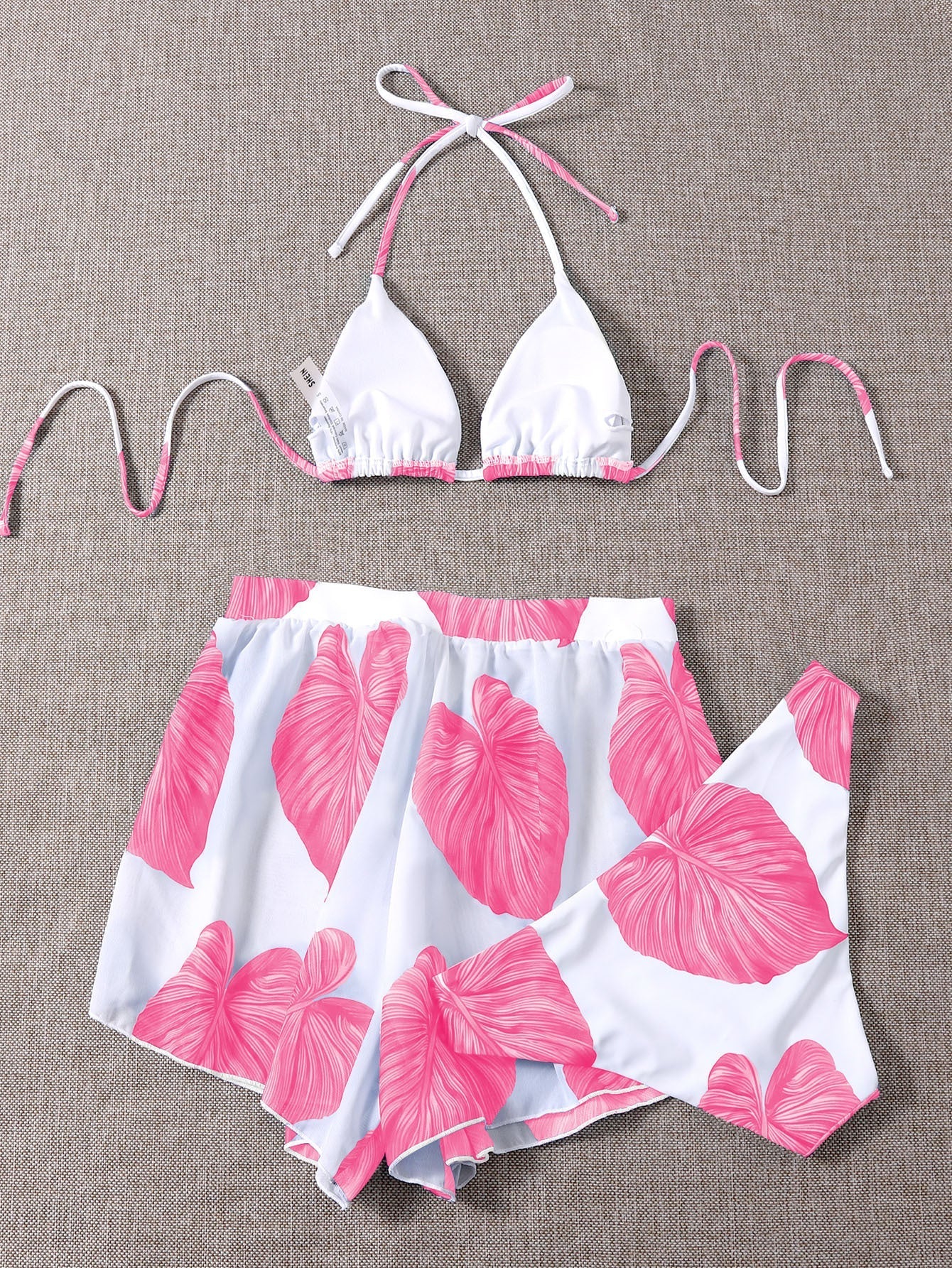 Adjustable Three - Piece Bikini Swimsuit for Women - Stylish & Comfortable - Aqova