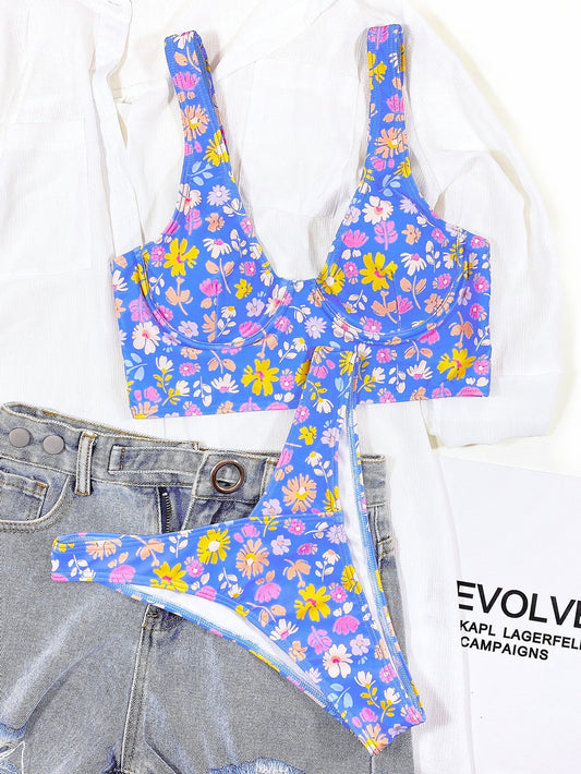 Ladies Split Swimsuit Small Floral Bikini - Aqova