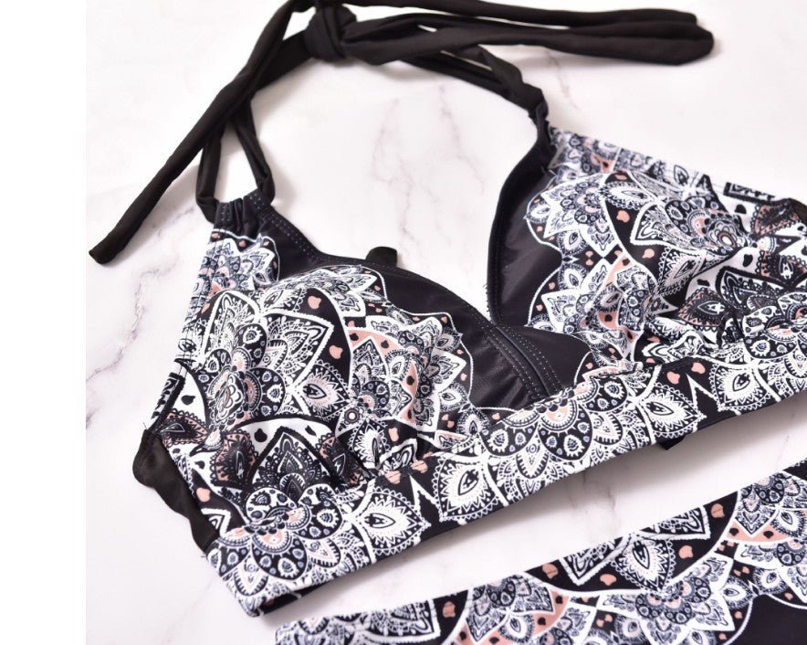 Printed Swimsuit Retro Bikini With Back Straps - Aqova