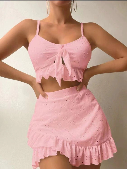 Stylish Beach Bikini Set - 3pcs with Hip-Hugging Skirt and Ruffle Design - Aqova