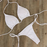 Stylish Halter Neck Bikini Swimsuit for Women - Trendy and Comfortable Swimwear - Aqova