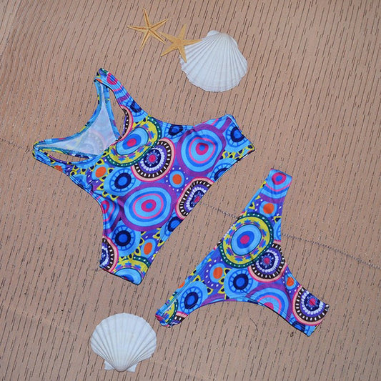 Trendy Women's Bikini Swimsuit Set - Circle Printed Swimwear - Aqova
