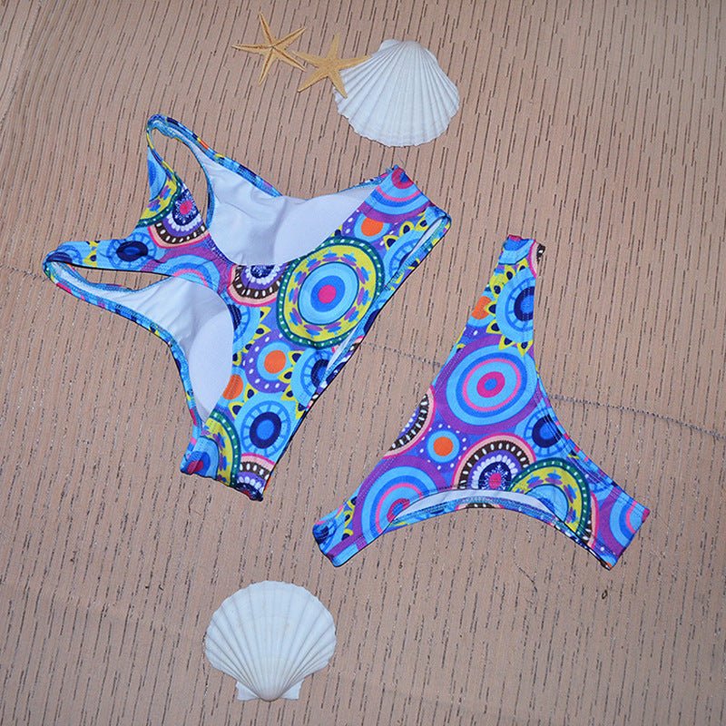 Trendy Women's Bikini Swimsuit Set - Circle Printed Swimwear - Aqova