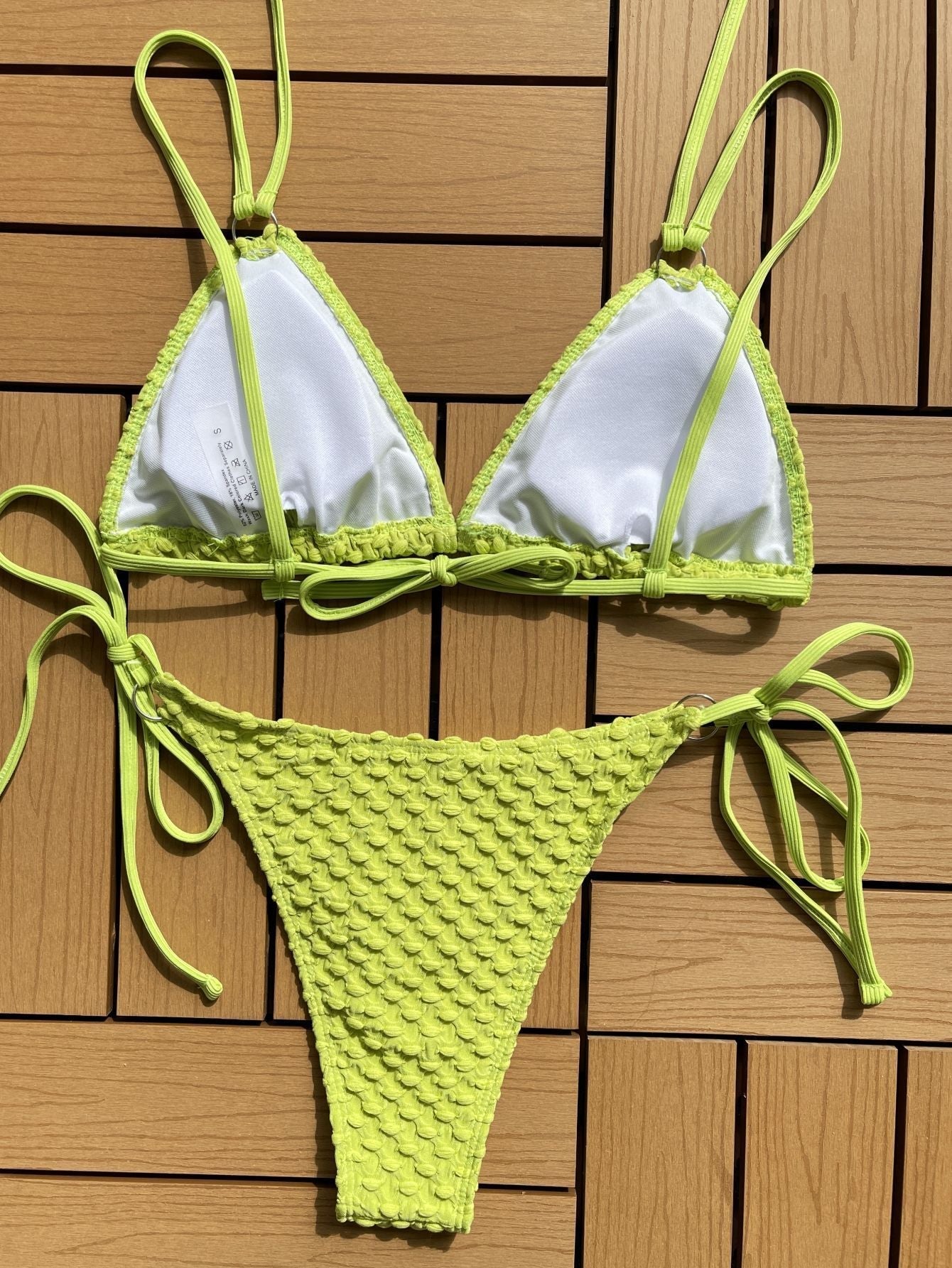 Women's Fission Swimsuit Bikini - Stylish, Sleek, and Sleeveless Design - Aqova