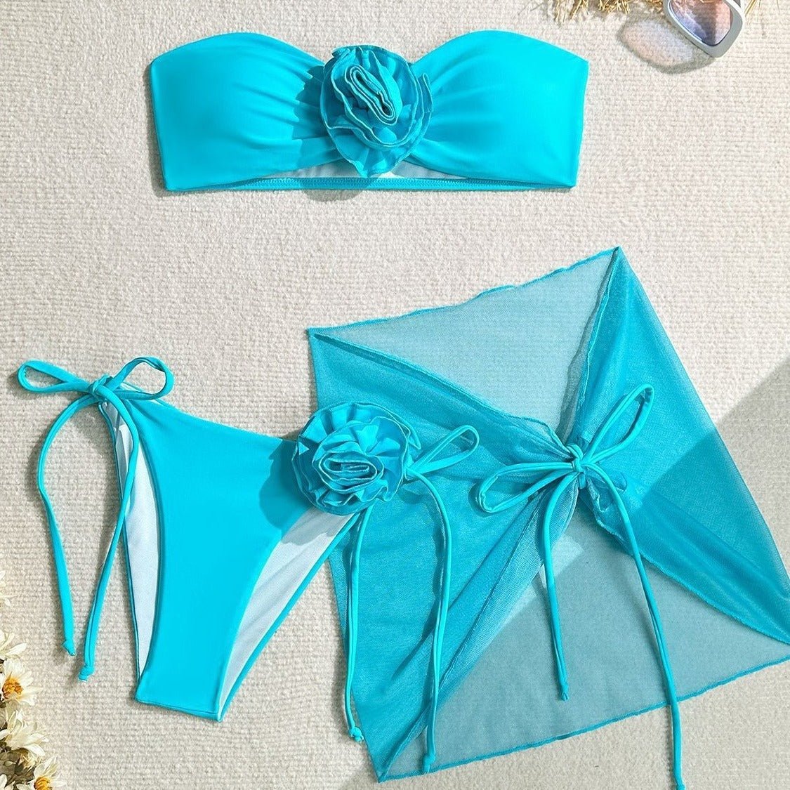 Women's Tube Top Swimsuit with 3D Flower - Stylish Swimwear for Summer - Aqova